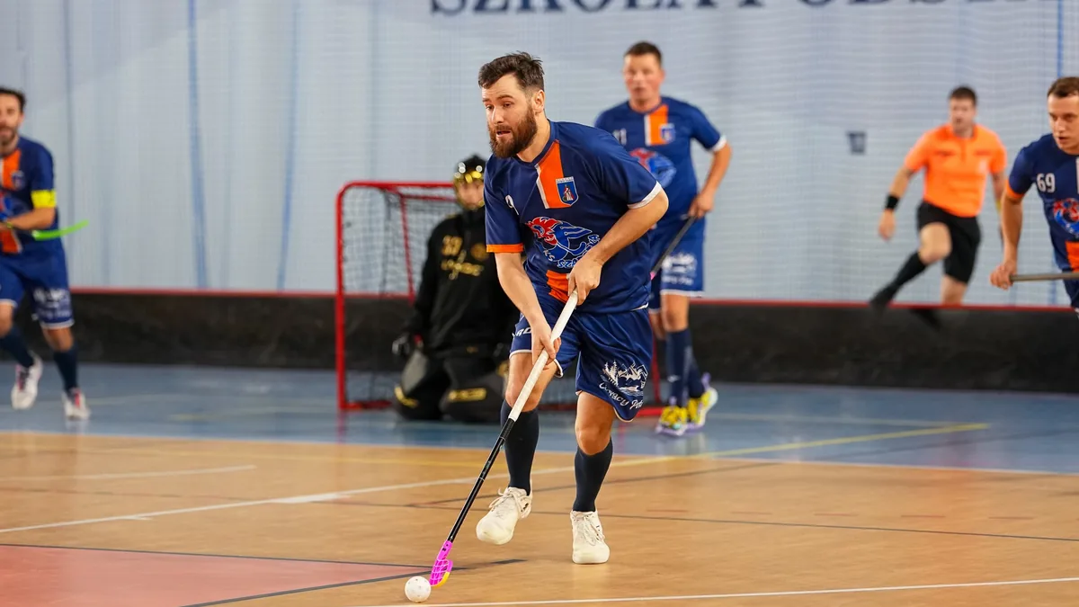 Olimpia Łochów 6:5 Szarotka – Pogoń za liderem zakończona tuż przed metą