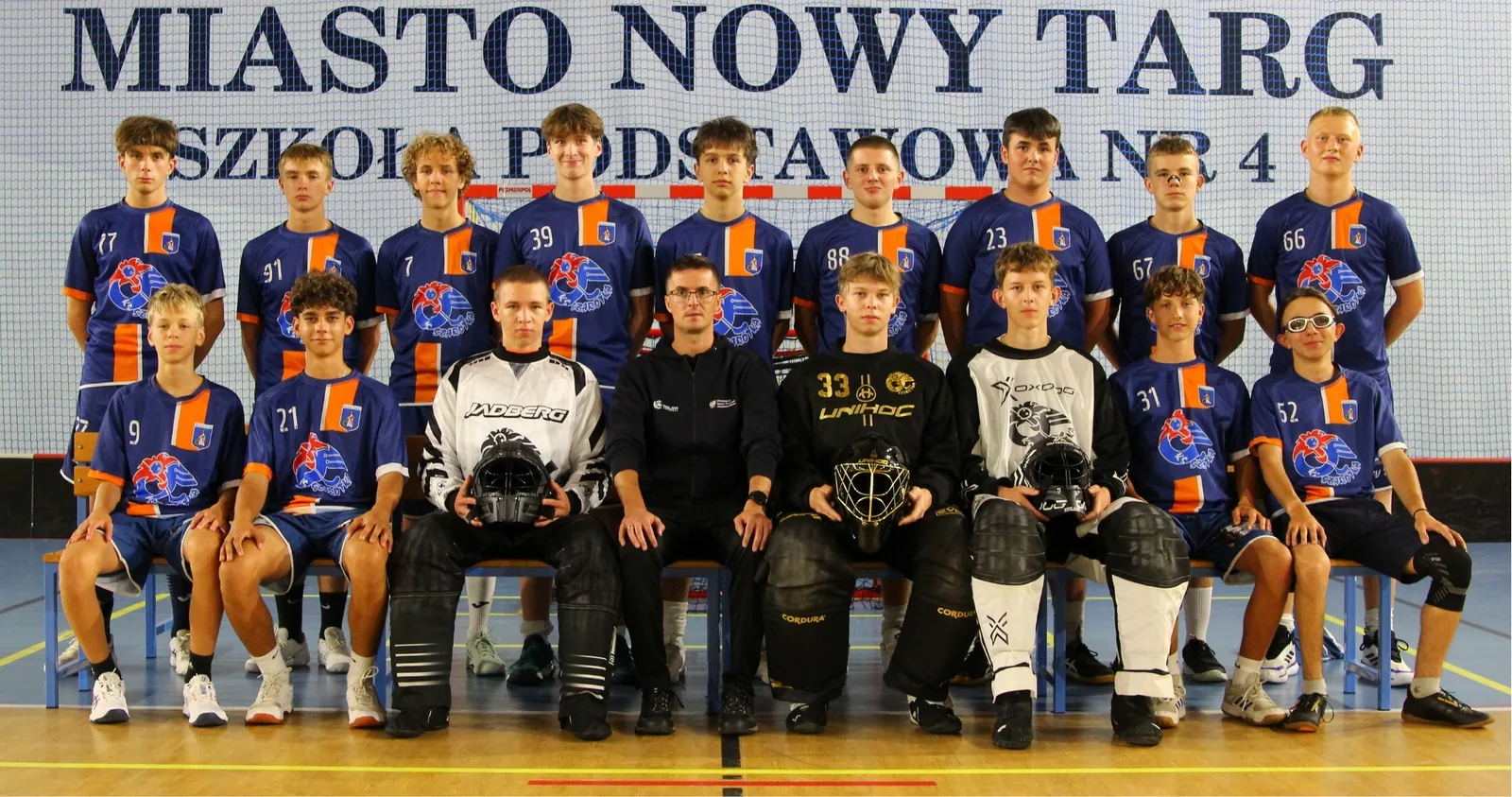 Juniorzy Starsi (u-19)