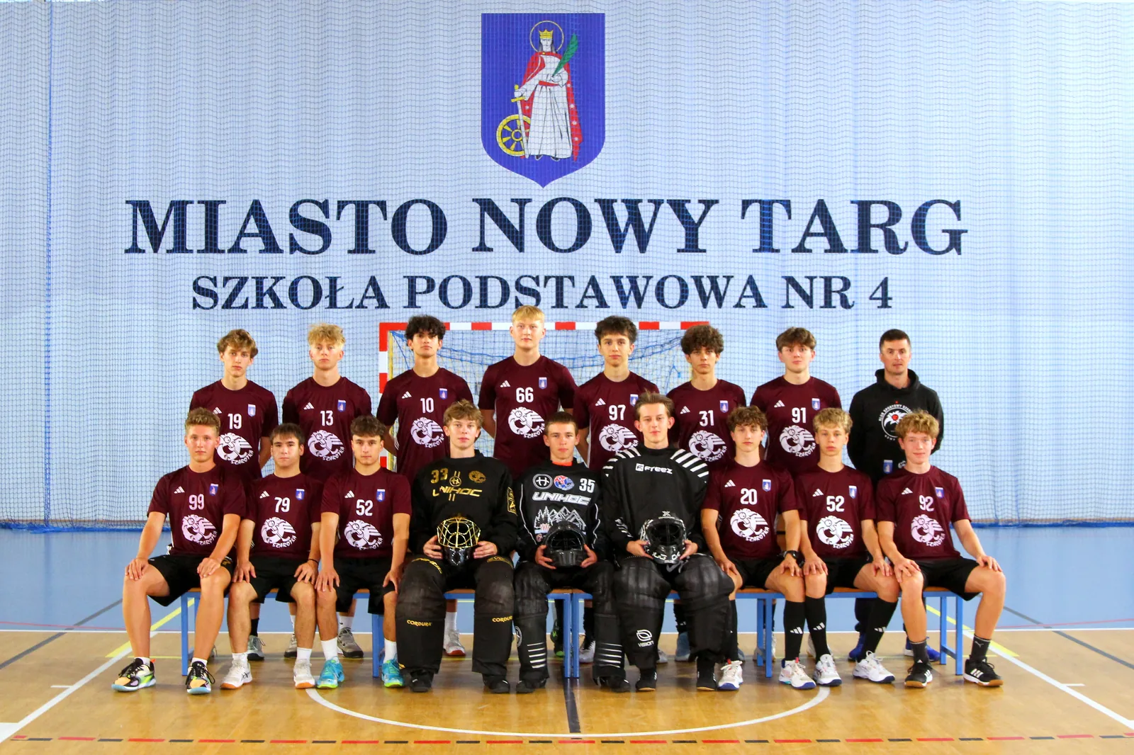 Juniorzy Starsi (u-19)
